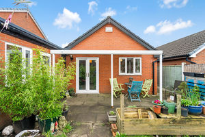 Photo 16- click for photo gallery